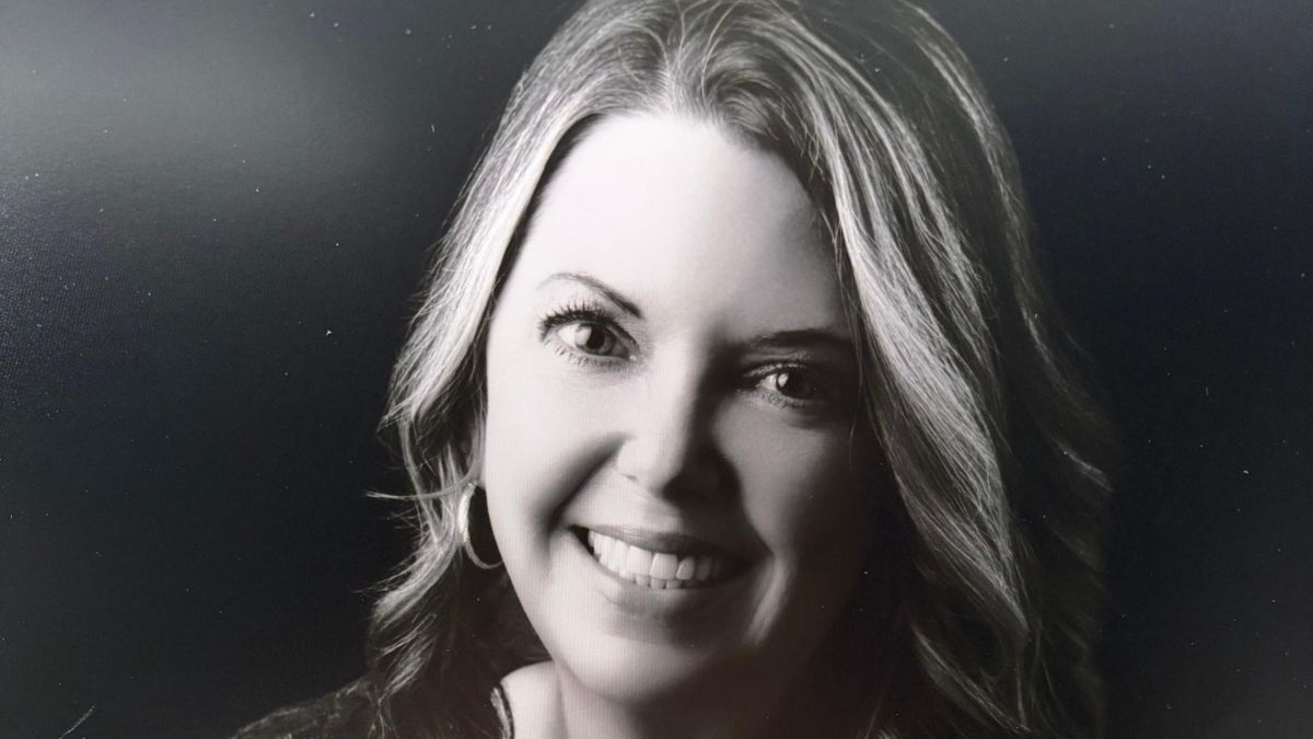 Portrait of Tina Long, black and white